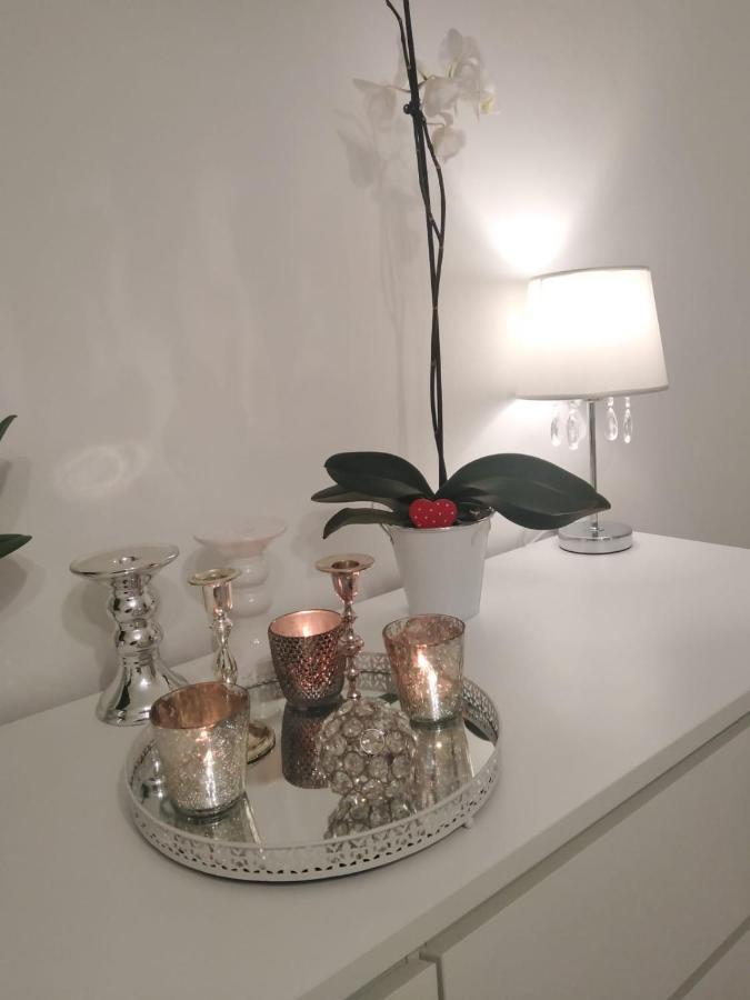 La Monica 2 - Cazare Straja - Lupeni - Retezat - Parang Apartment ภายนอก รูปภาพ
